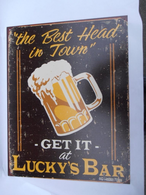 Lucky&#039;s Bar Beerania Tin Sign